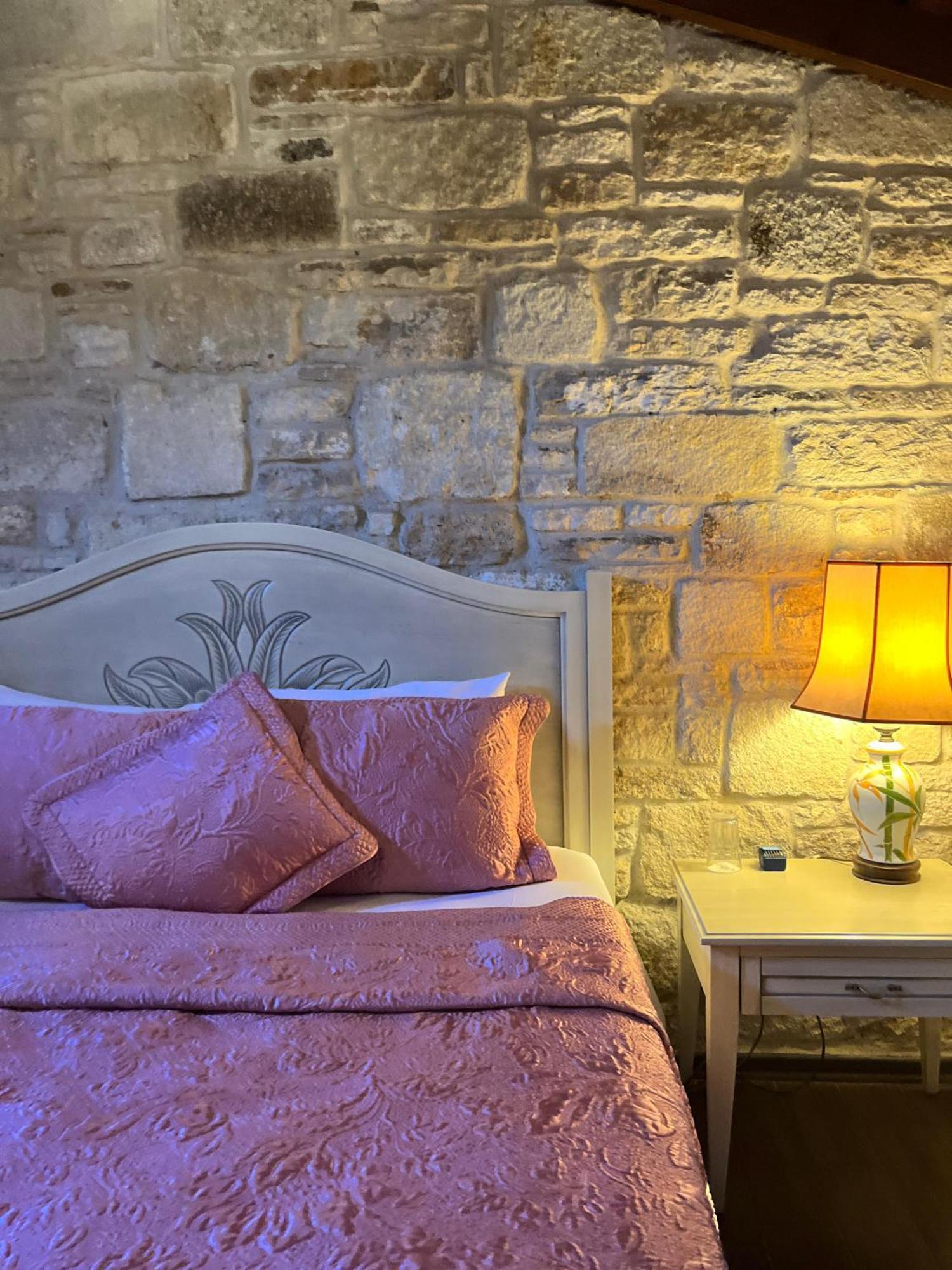 Griffon Hotel Yenifoca Екстер'єр фото